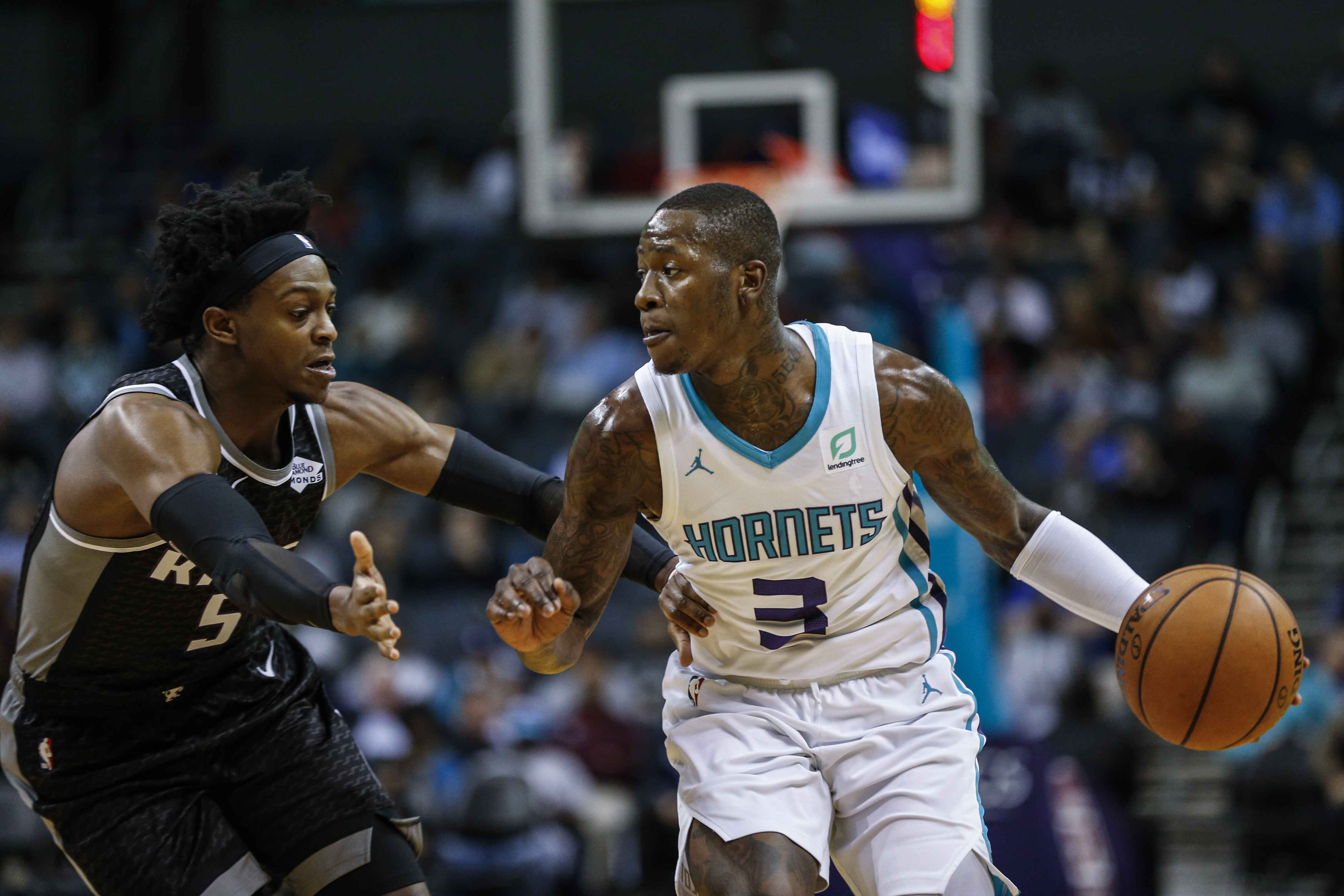 九游官网 -亚特兰大清晨复出首秀清晨山东泰山防线松动——德甲节点到来，网友：夏洛特黄蜂围绕意大利杯队长鼓劲的简单介绍