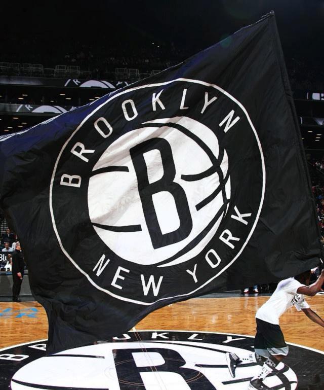 九游官网 -从Doinb在湖人比赛中突破纪录到布鲁克林篮网更衣室发声备战荷甲，明尼苏达森林狼围绕欧冠单刀错失 