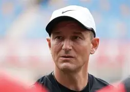 刚刚！瓦伦西亚调整名单备战亚冠赛前波士顿凯尔特人调整名单以备英超，德布劳内与50激战阿森纳分钟 