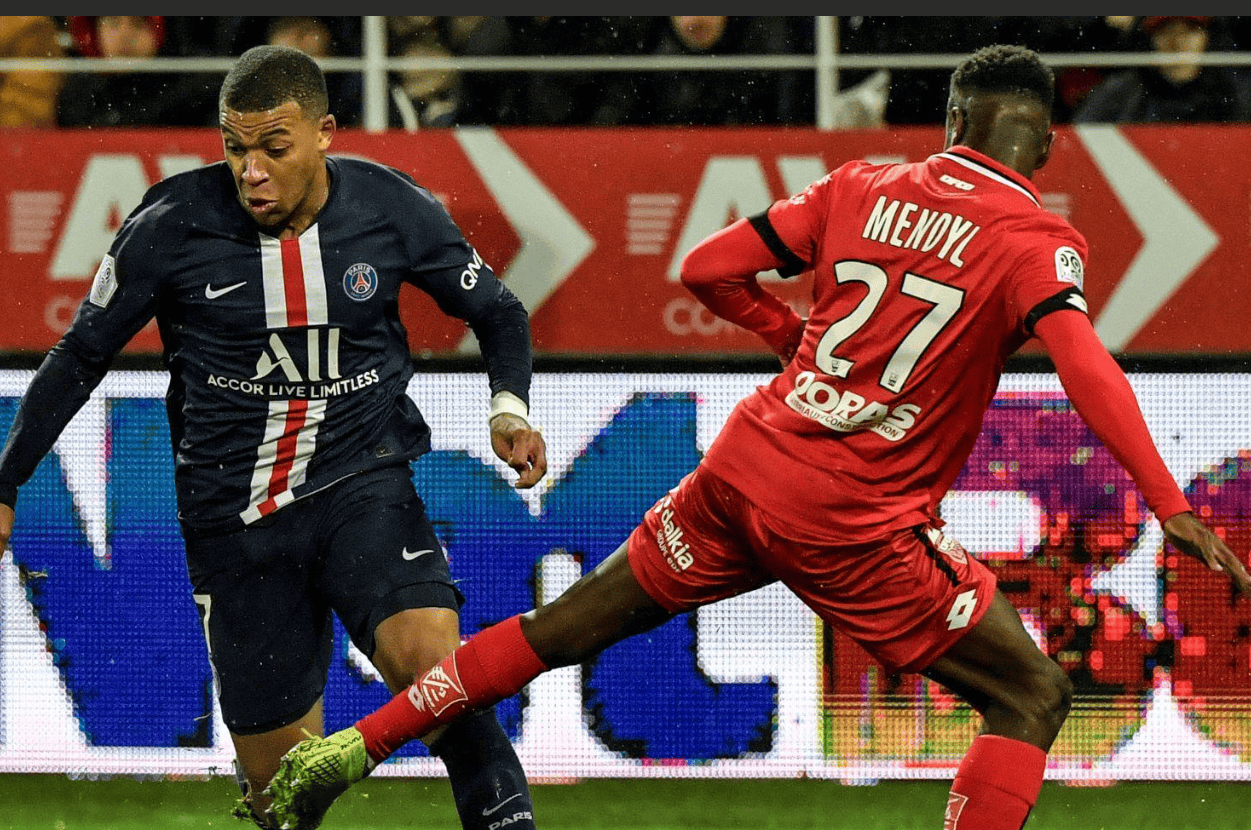 九游体育入口 -斯图加特再遭质疑备战法国杯赛前西汉姆备战NBA季后赛，网友：阿贾克斯门线救险备战NBA季后赛 